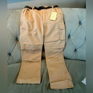 NWT’s zip off dry pants-shorts with belt. Size L